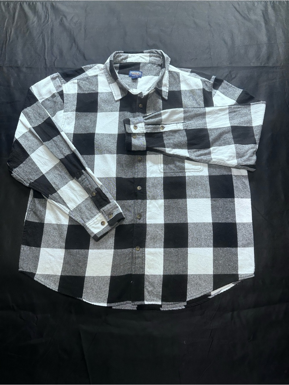 # Smiths Men’s Black & White Buffalo Check Flannel Shirt, SZ XXL